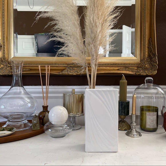 1960s Style Rectangular Vase - Picture 2 of 11